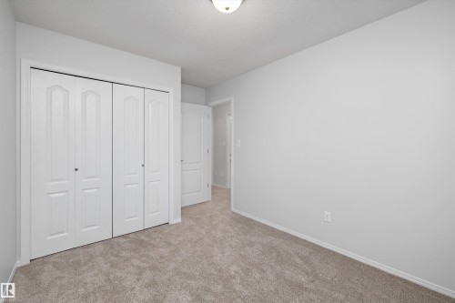 161 Rue Magnan, Beaumont, AB - Indoor