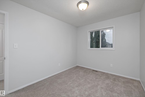 161 Rue Magnan, Beaumont, AB - Indoor Photo Showing Other Room