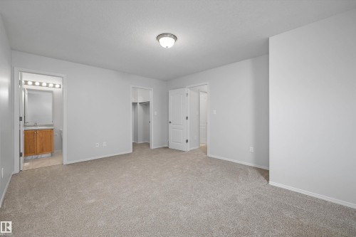 161 Rue Magnan, Beaumont, AB - Indoor Photo Showing Other Room