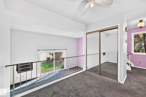 14630 52 Street Nw, Edmonton, AB - Indoor Photo Showing Other Room