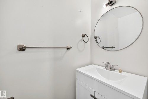 14630 52 Street Nw, Edmonton, AB - Indoor Photo Showing Bathroom