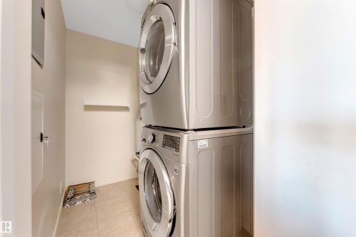 #807 10055 118 St Nw, Edmonton, AB - Indoor Photo Showing Laundry Room