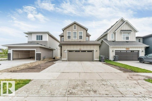 7017 54 Avenue   Beaumont, AB T4X 2Z9