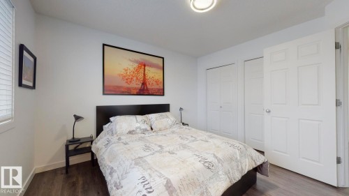 #52 10909 106 St Nw, Edmonton, AB - Indoor Photo Showing Bedroom
