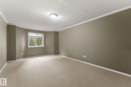 #203 8909 100 St Nw, Edmonton, AB - Indoor Photo Showing Other Room