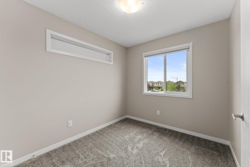 17159 49 Street Nw, Edmonton, AB - Indoor Photo Showing Other Room