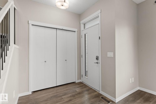 17159 49 Street Nw, Edmonton, AB - Indoor Photo Showing Other Room