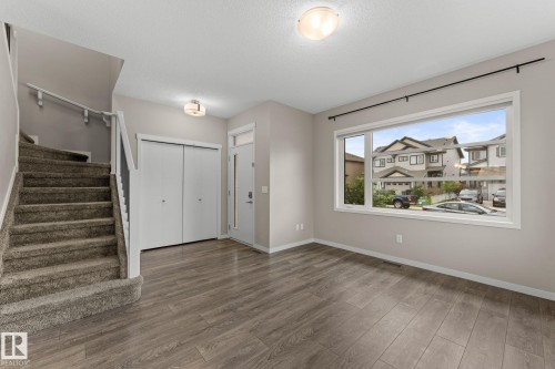 17159 49 Street Nw, Edmonton, AB - Indoor Photo Showing Other Room