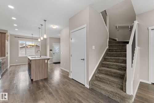 17159 49 Street Nw, Edmonton, AB - Indoor Photo Showing Other Room