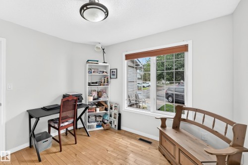 #20 9704 165 St Nw, Edmonton, AB - Indoor