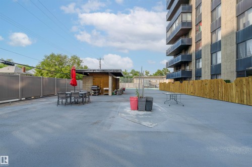 #302 10160 115 St Nw, Edmonton, AB - Outdoor