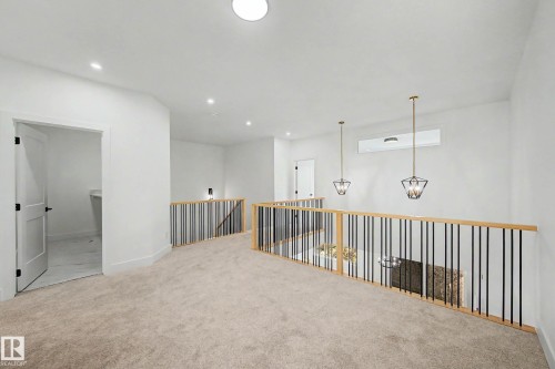 294 Munn Way, Leduc, AB - Indoor Photo Showing Other Room