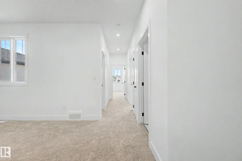 294 Munn Way, Leduc, AB - Indoor Photo Showing Other Room