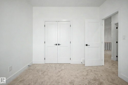 294 Munn Way, Leduc, AB - Indoor Photo Showing Other Room