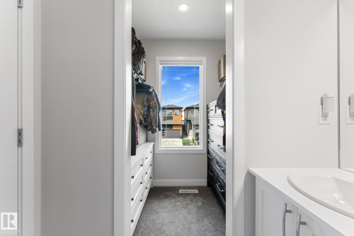 17355 6 Street Ne, Edmonton, AB - Indoor Photo Showing Bathroom