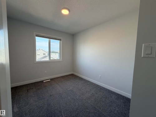 17355 6 Street Ne, Edmonton, AB - Indoor Photo Showing Other Room