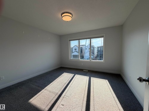 17355 6 Street Ne, Edmonton, AB - Indoor Photo Showing Other Room