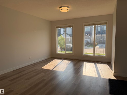 17355 6 Street Ne, Edmonton, AB - Indoor Photo Showing Other Room