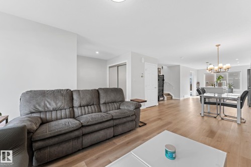 17355 6 Street Ne, Edmonton, AB - Indoor Photo Showing Living Room
