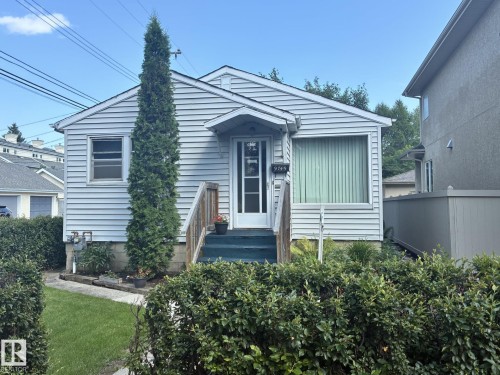 9745 94 Street Nw, Edmonton, AB - Outdoor