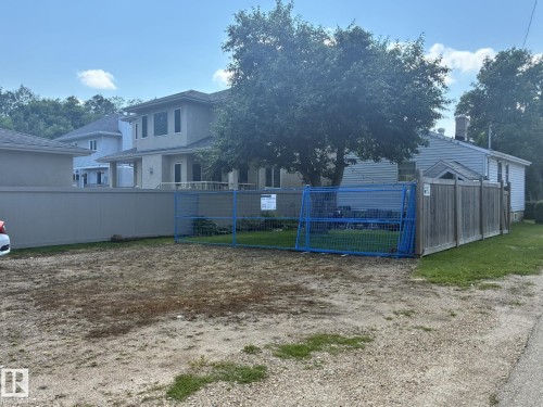 9745 94 Street Nw, Edmonton, AB - Outdoor