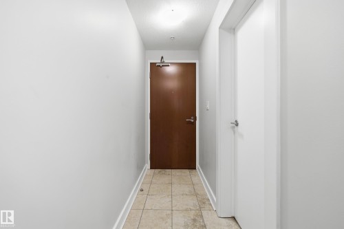 #1005 10152 104 St Nw, Edmonton, AB - Indoor Photo Showing Other Room
