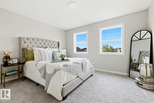 17677 60A Street Nw, Edmonton, AB - Indoor Photo Showing Bedroom