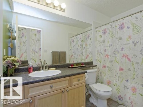 #107 3040 Spence Wd Sw, Edmonton, AB - Indoor Photo Showing Bathroom