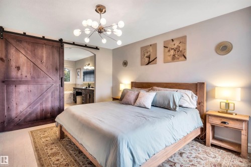 11935 21 Avenue Sw, Edmonton, AB - Indoor Photo Showing Bedroom