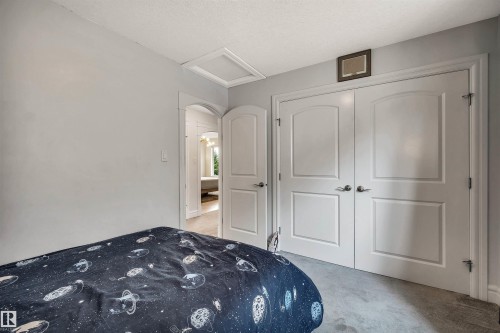 11935 21 Avenue Sw, Edmonton, AB - Indoor Photo Showing Bedroom