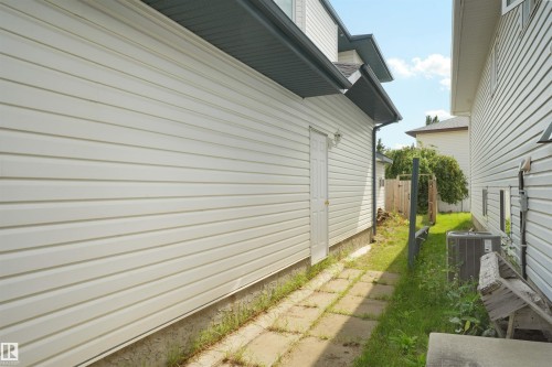 2715 44A Avenue Nw, Edmonton, AB - Outdoor With Exterior