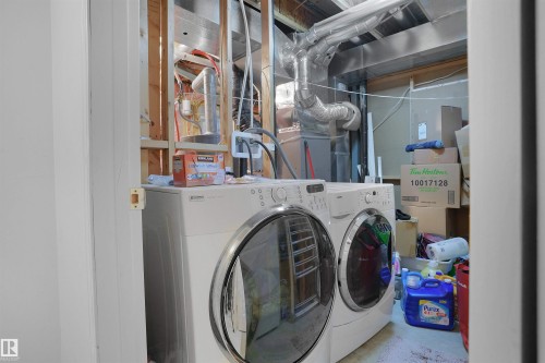 2715 44A Avenue Nw, Edmonton, AB - Indoor Photo Showing Laundry Room