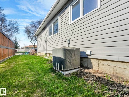 5916 148 Avenue Nw, Edmonton, AB - Outdoor With Exterior