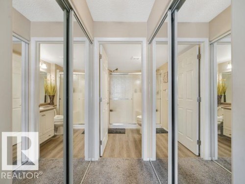 #410 13625 34 St Nw, Edmonton, AB - Indoor Photo Showing Other Room