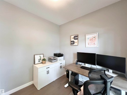 362 Chappelle Drive Sw, Edmonton, AB - Indoor Photo Showing Office
