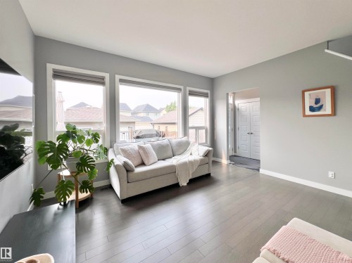 362 Chappelle Drive Sw, Edmonton, AB - Indoor