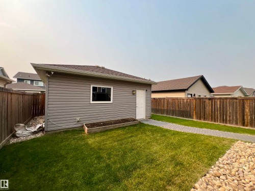 362 Chappelle Drive Sw, Edmonton, AB - Outdoor
