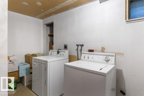 11113 173A Avenue Nw, Edmonton, AB - Indoor Photo Showing Laundry Room