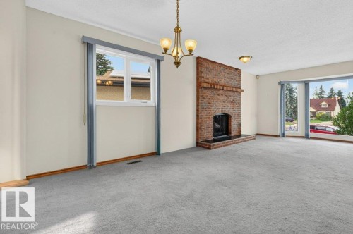 10423 33 Avenue Nw, Edmonton, AB 