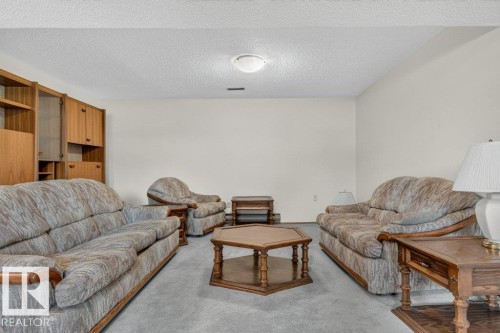 10423 33 Avenue Nw, Edmonton, AB 