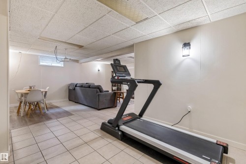 23 Glenhaven Crescent, St. Albert, AB - Indoor Photo Showing Gym Room