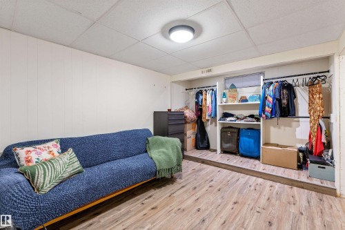 23 Glenhaven Crescent, St. Albert, AB - Indoor