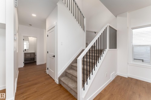 18 Tenuto Link, Spruce Grove, AB - Indoor Photo Showing Other Room