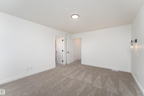 18 Tenuto Link, Spruce Grove, AB - Indoor Photo Showing Other Room