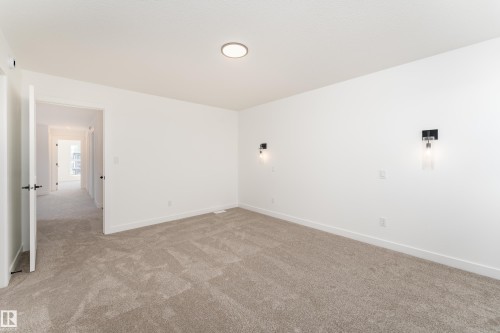18 Tenuto Link, Spruce Grove, AB - Indoor Photo Showing Other Room