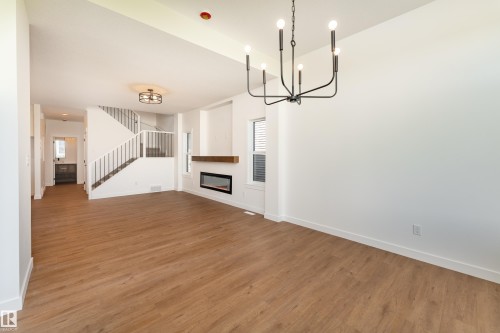 18 Tenuto Link, Spruce Grove, AB - Indoor Photo Showing Other Room