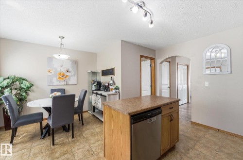 #27 290 Spruce Ridge Rd, Spruce Grove, AB - Indoor