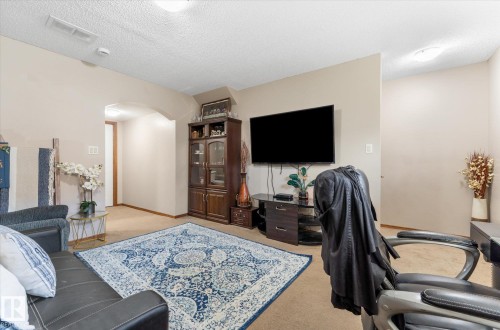 #27 290 Spruce Ridge Rd, Spruce Grove, AB - Indoor