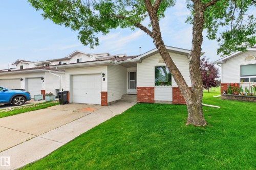 #17 15 RITCHIE WY  Sherwood Park, AB T8A 5T3