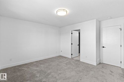 90 Spring Link, Spruce Grove, AB - Indoor Photo Showing Other Room